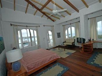 Hotel Angermeyer Waterfront Puerto Ayora (Galapagos Islands)